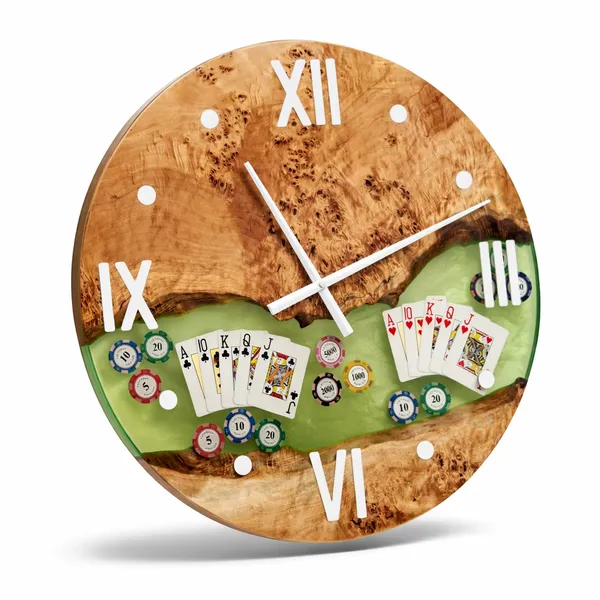 Poker Wanduhr Ø 60 cm mit einzigartiger Maserpappel
